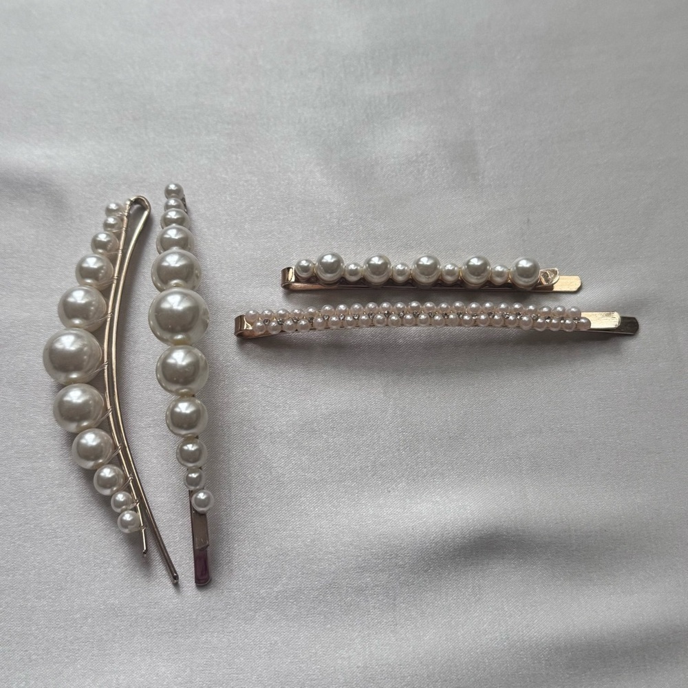 VTG • Coquette Pearl and Rhinestone Berets